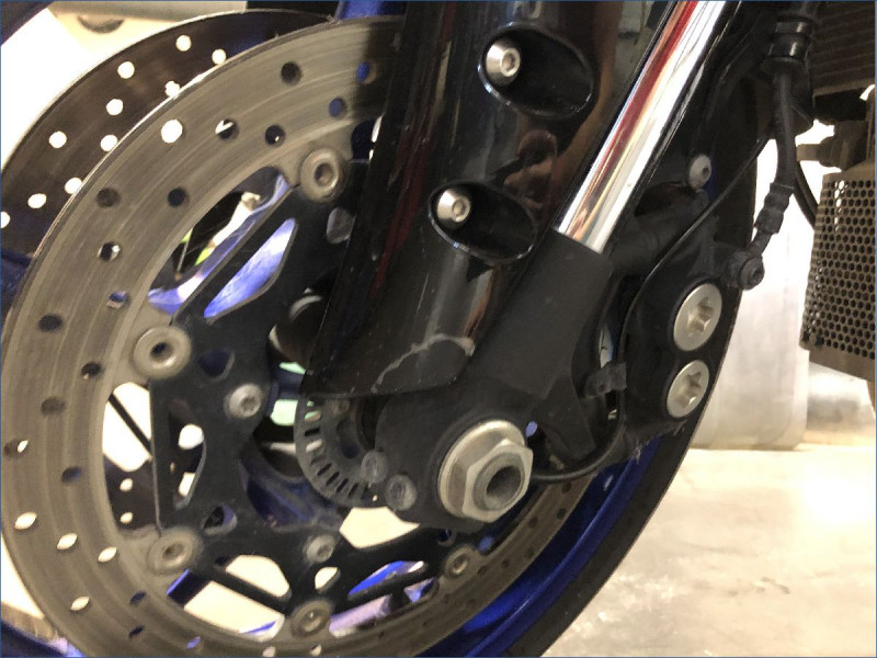 YAMAHA MT10 