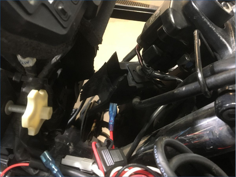 YAMAHA 900 TDM 
