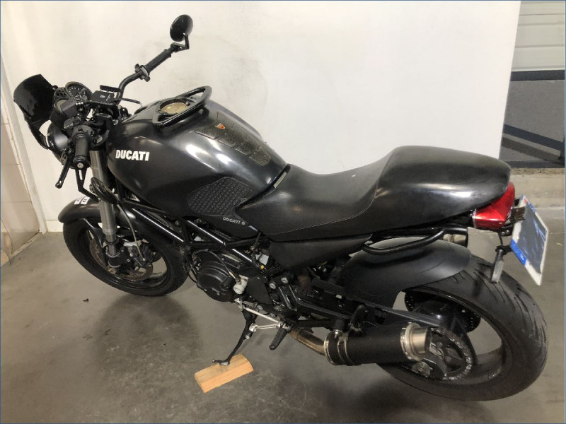 DUCATI 695 MONSTER 