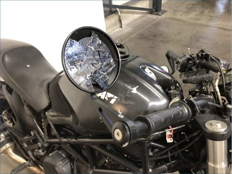 DUCATI 695 MONSTER 