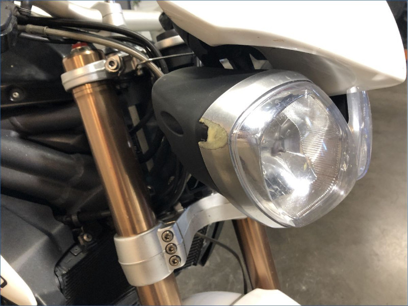TRIUMPH 1050 SPEED TRIPLE 