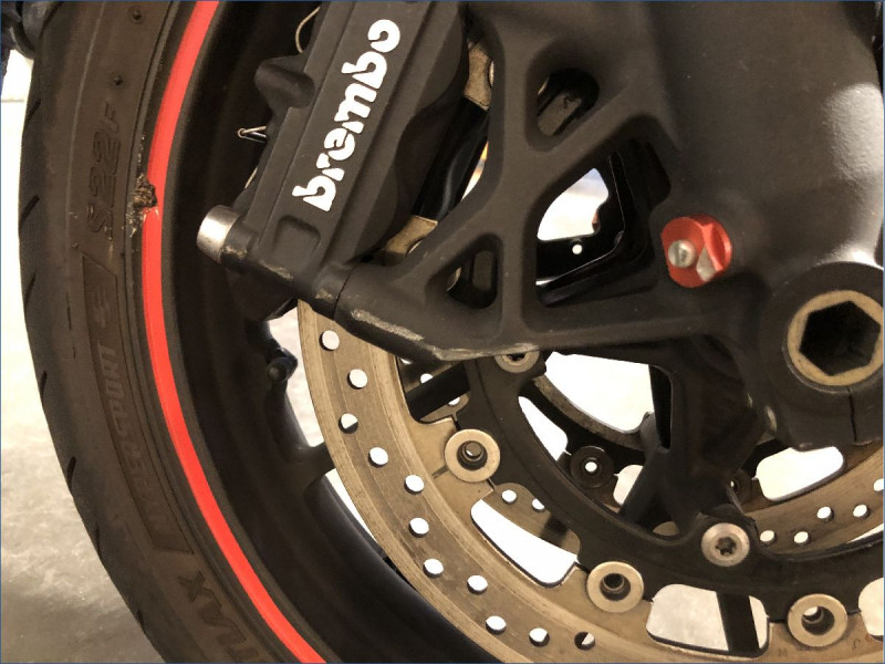 TRIUMPH 1050 SPEED TRIPLE 