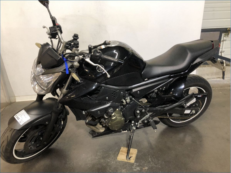 YAMAHA XJ6 N ABS