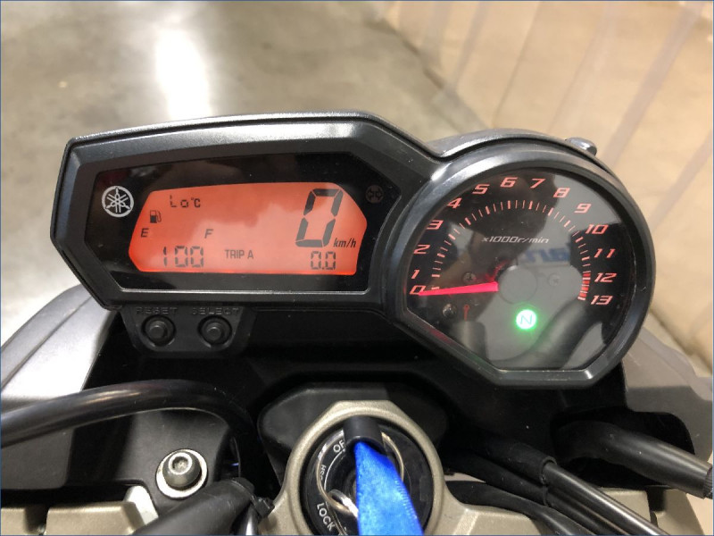 YAMAHA XJ6 N ABS