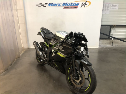 KAWASAKI 125 NINJA 