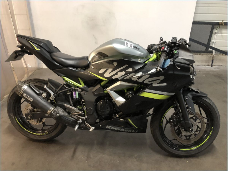 KAWASAKI 125 NINJA 