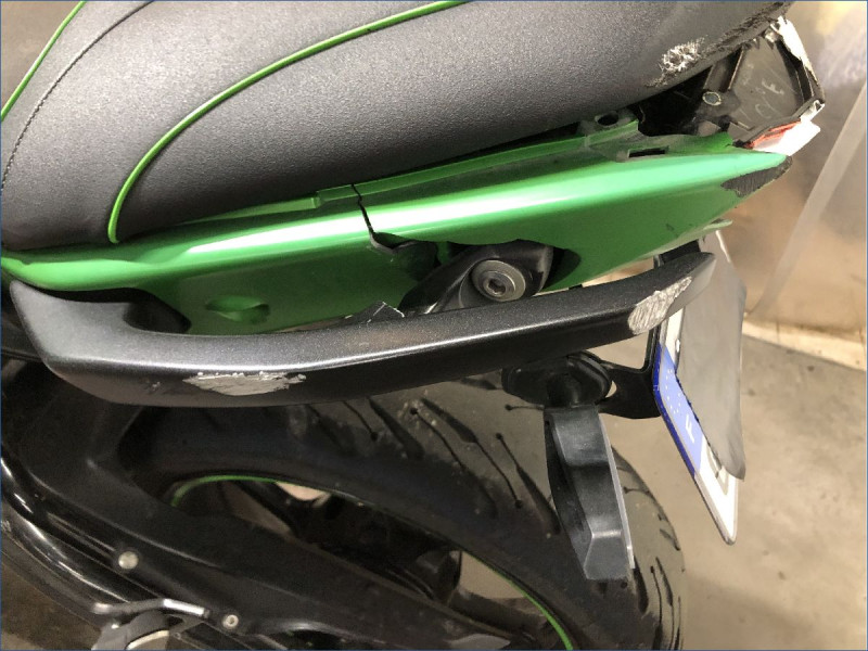 KAWASAKI ER6 N