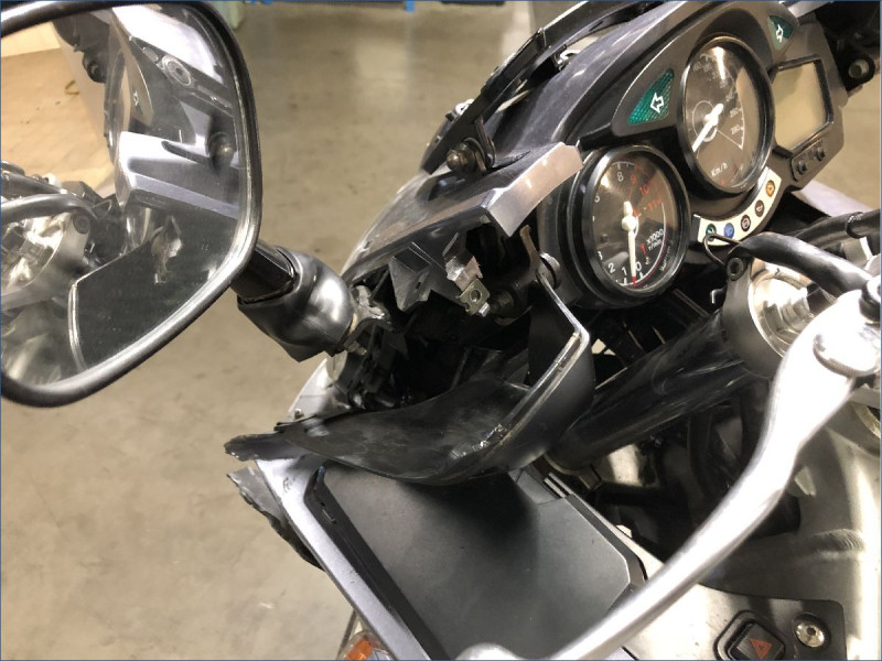 YAMAHA 1300 FJR 