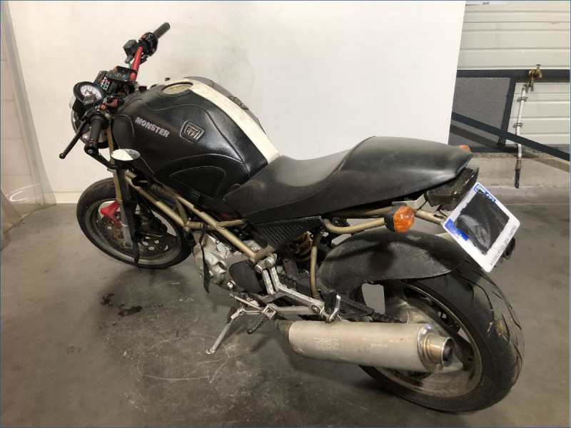 DUCATI 600 MONSTER 