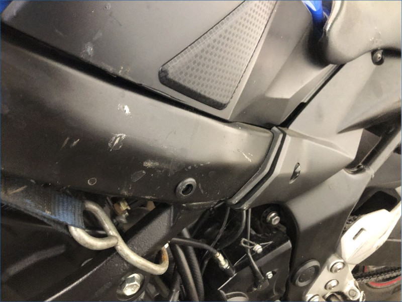 SUZUKI 750 GSR 