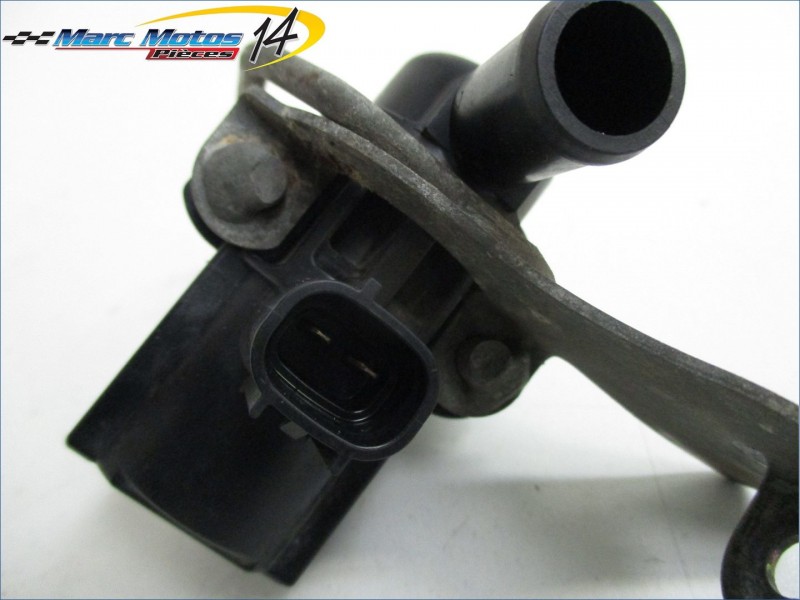 CLAPET DE RECYCLAGE DES GAZ HONDA 125 VARADERO 2008