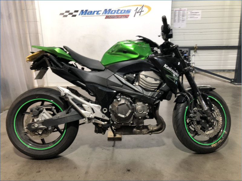 KAWASAKI Z800 