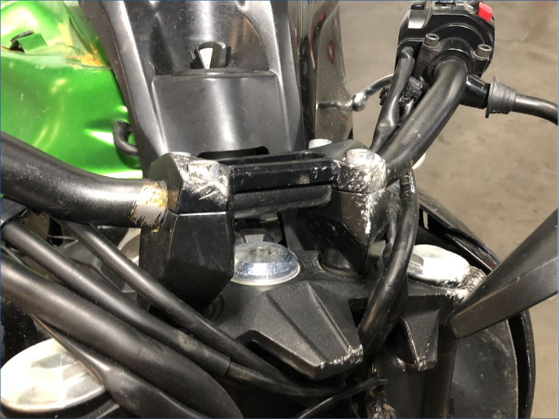 KAWASAKI Z800 