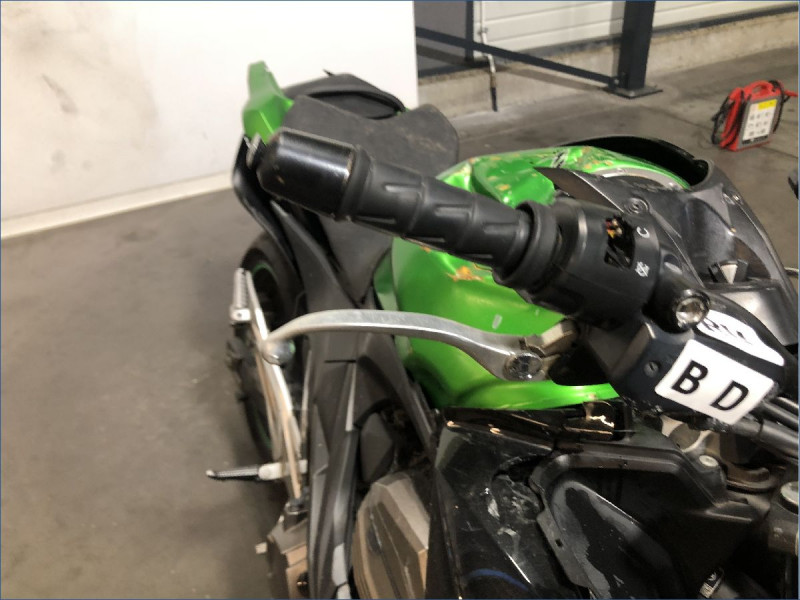 KAWASAKI Z800 