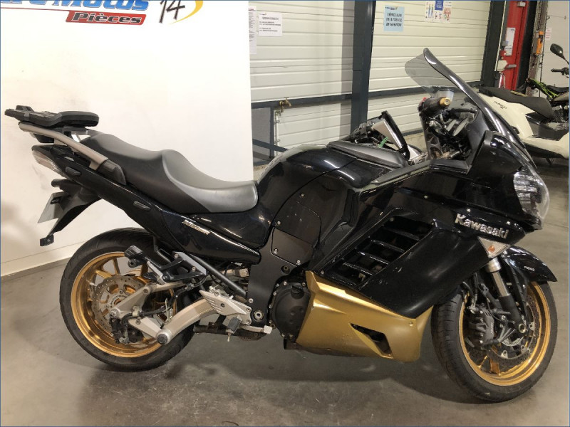 KAWASAKI 1400 GTR 