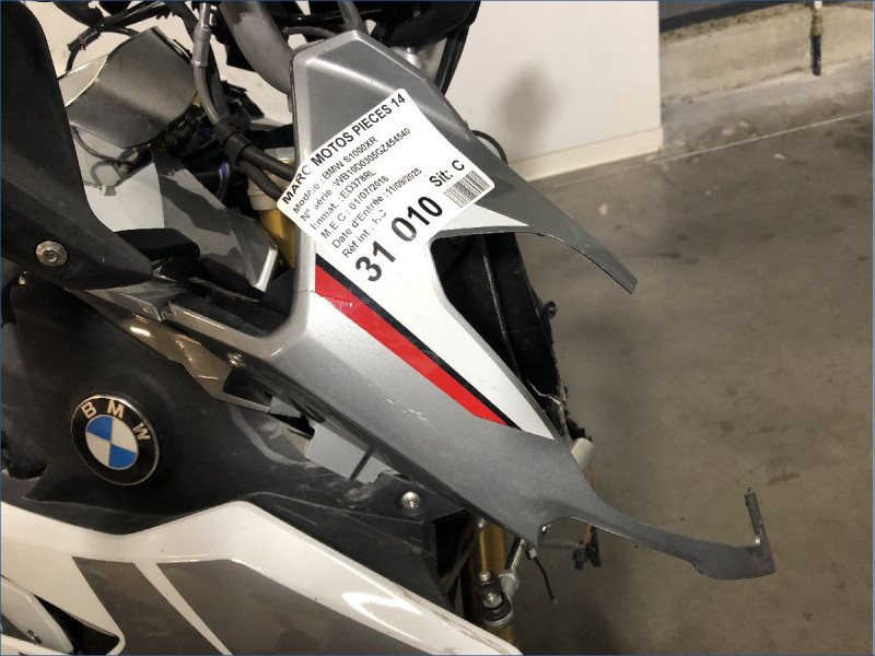 BMW S1000XR 