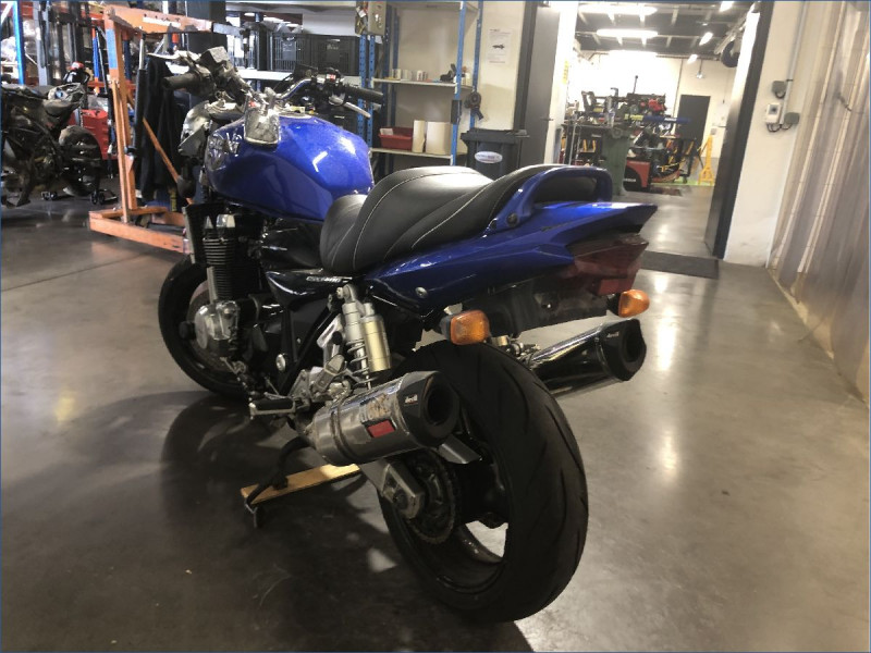 SUZUKI 1400 GSX 