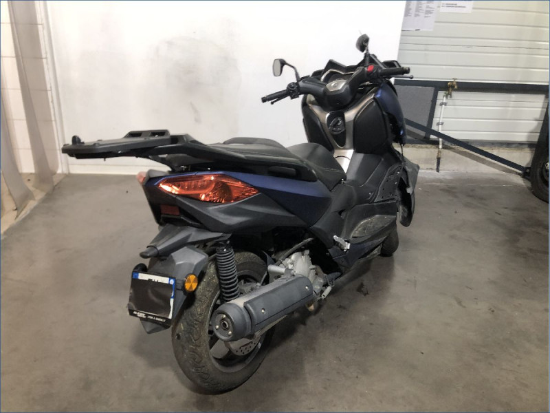 YAMAHA 125 XMAX 