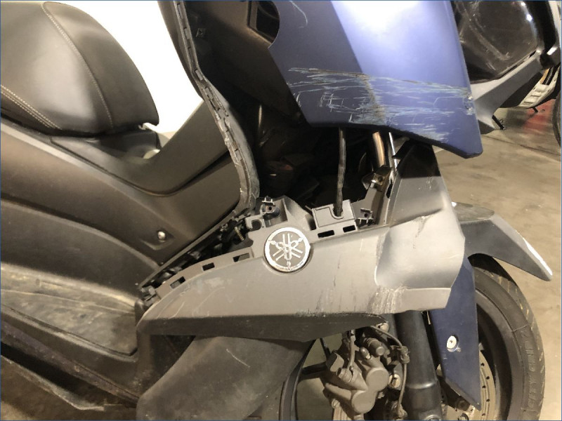 YAMAHA 125 XMAX 