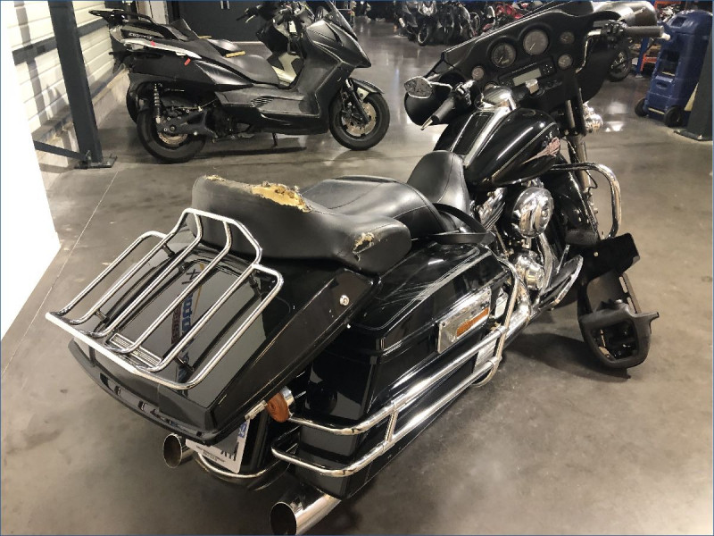 HARLEY-DAVIDSON 1690 ELECTRA GLIDE CLASSIC