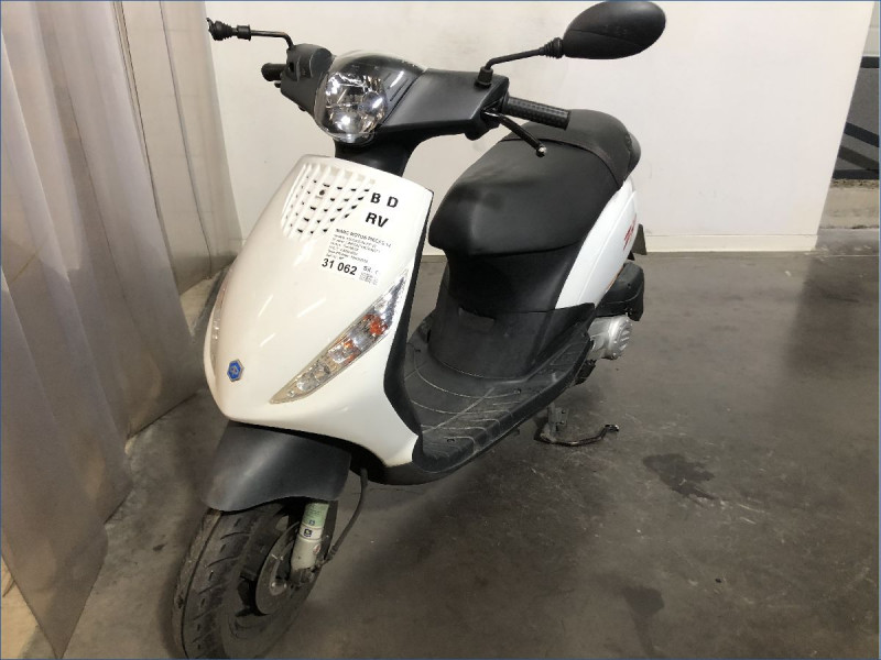 PIAGGIO 50 ZIP 4T