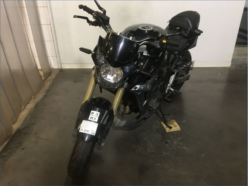 SUZUKI 750 GSR 