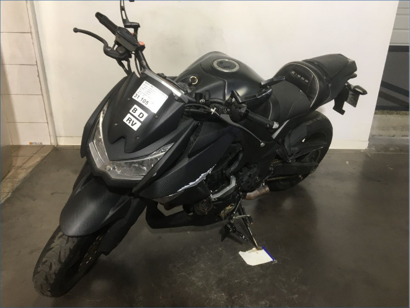 KAWASAKI Z1000 