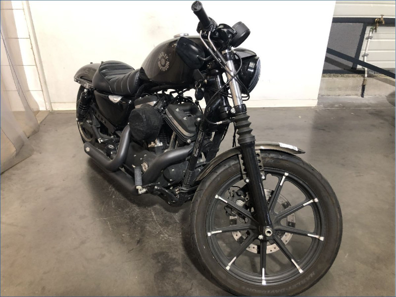HARLEY-DAVIDSON 883 XLN SPORTSTER 