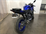 YAMAHA R7 