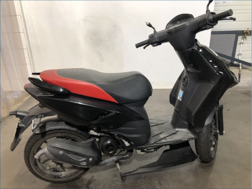 APRILIA 50 SR MOTARD