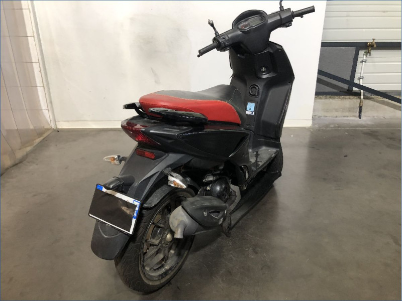 APRILIA 50 SR MOTARD
