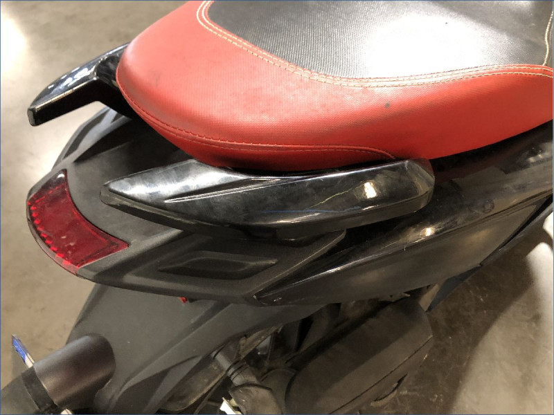 APRILIA 50 SR MOTARD