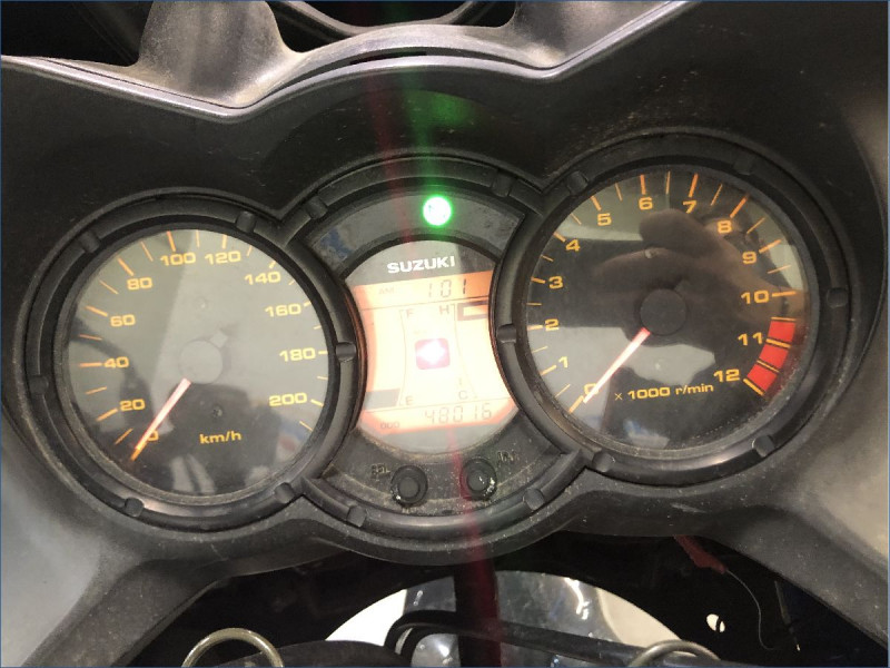 SUZUKI 650 DL VSTROM 