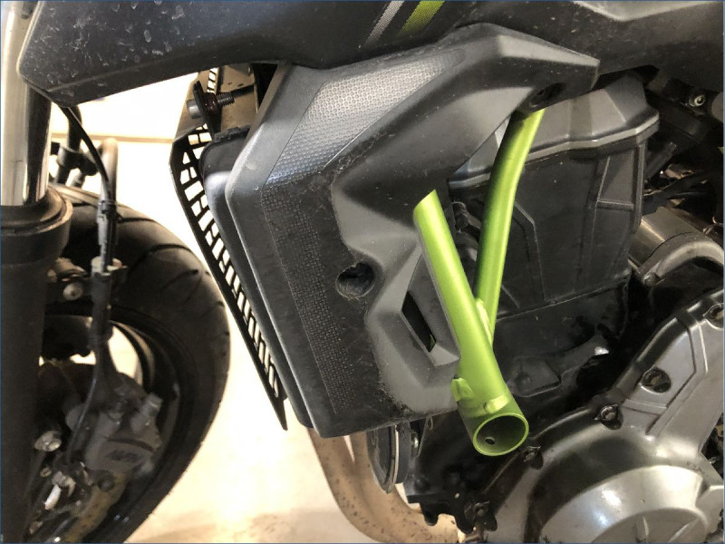 KAWASAKI Z650 