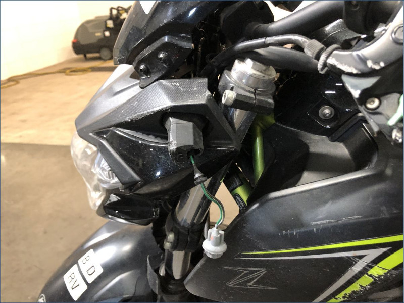 KAWASAKI Z650 