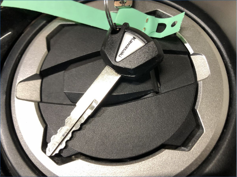 KAWASAKI Z650 