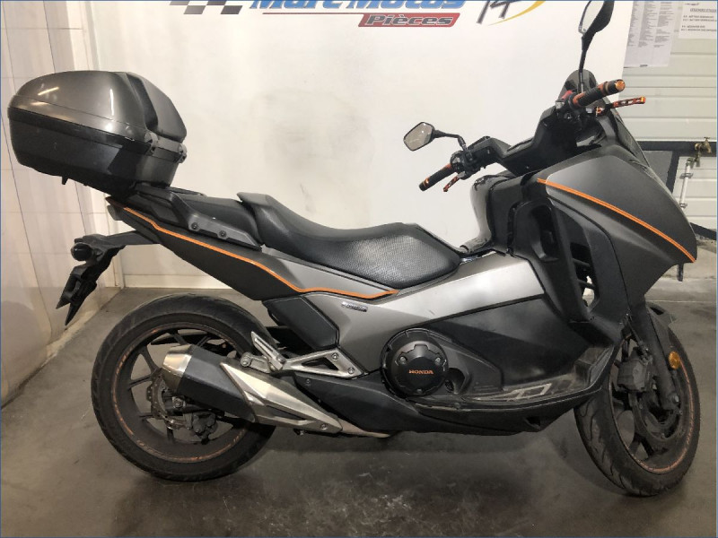 HONDA 750 INTEGRA 