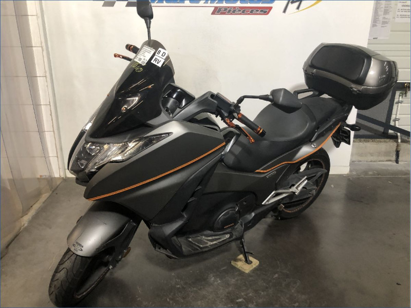 HONDA 750 INTEGRA 