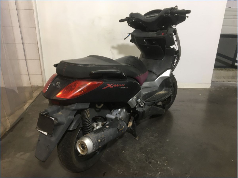 YAMAHA 125 XMAX 