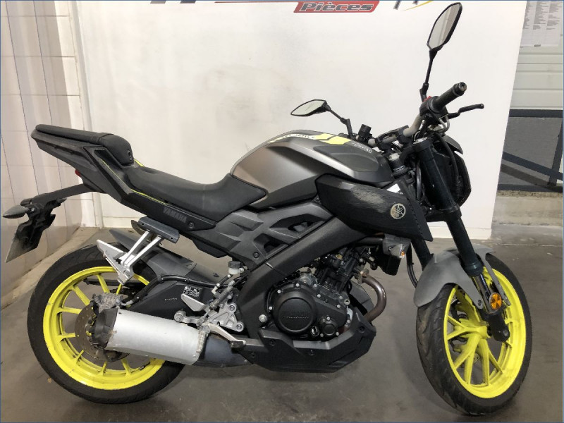 YAMAHA MT125 ABS