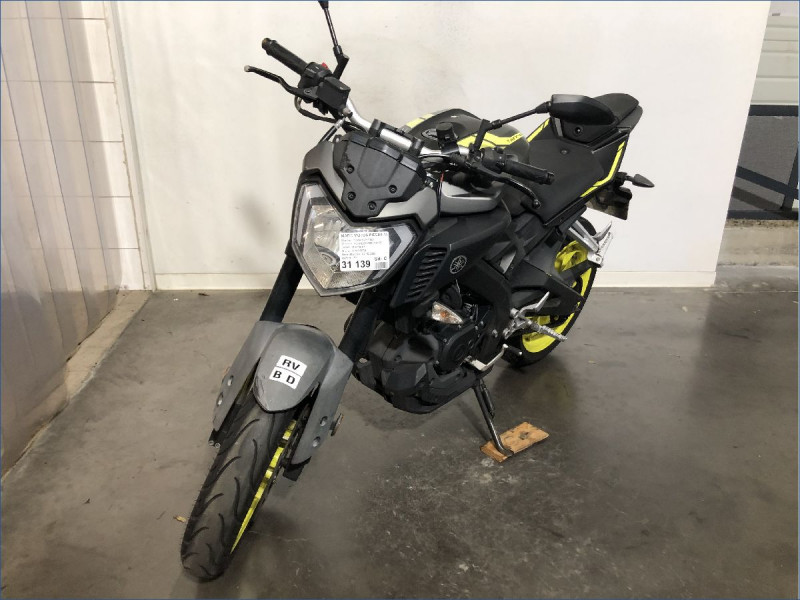 YAMAHA MT125 ABS