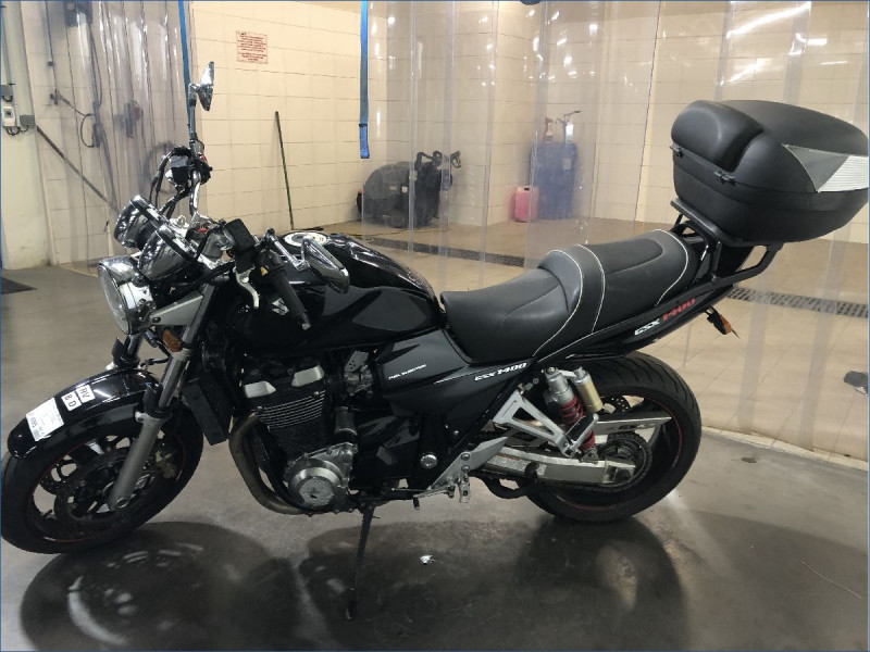 SUZUKI 1400 GSX 