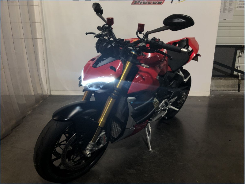 DUCATI 1100 STREETFIGHTER V4 S