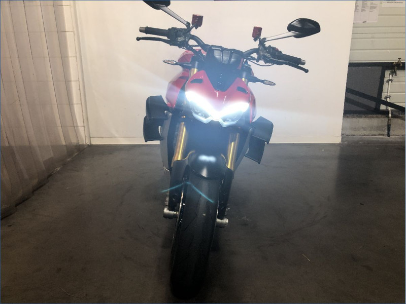 DUCATI 1100 STREETFIGHTER V4 S