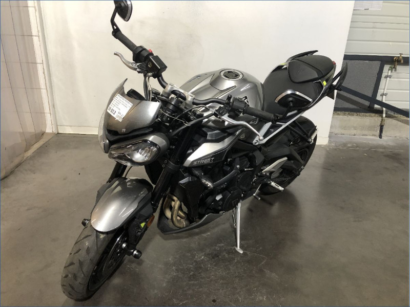 TRIUMPH 765 STREET TRIPLE R