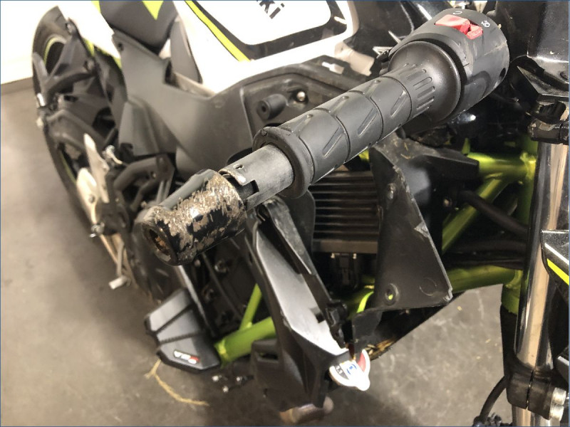 KAWASAKI Z650 