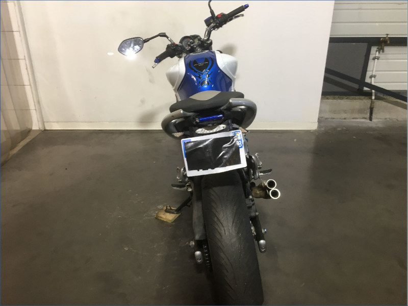 SUZUKI 650 GLADIUS 