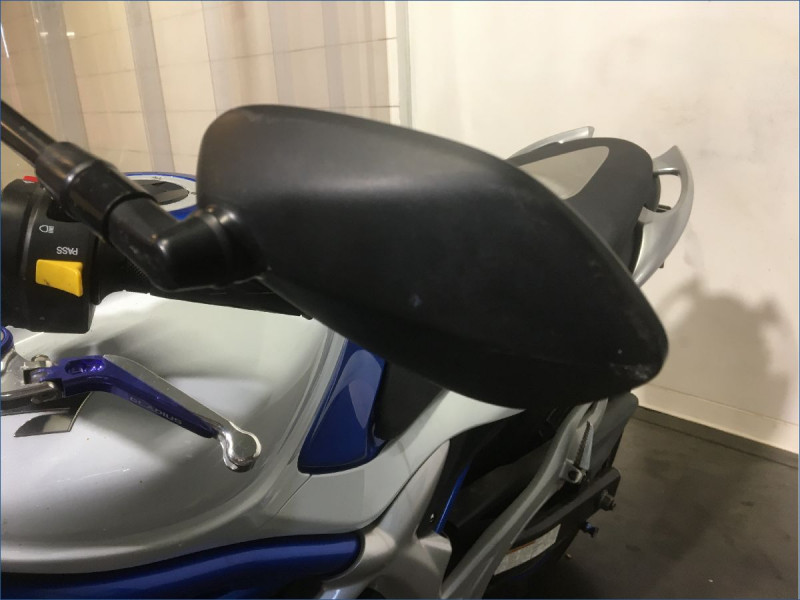 SUZUKI 650 GLADIUS 