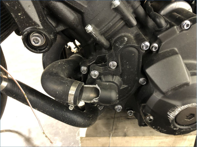 YAMAHA MT09 