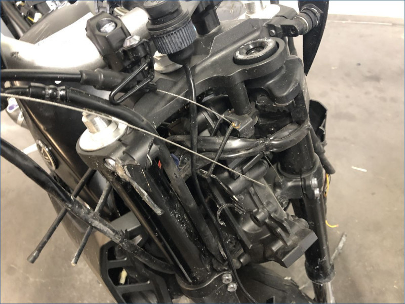 YAMAHA MT09 